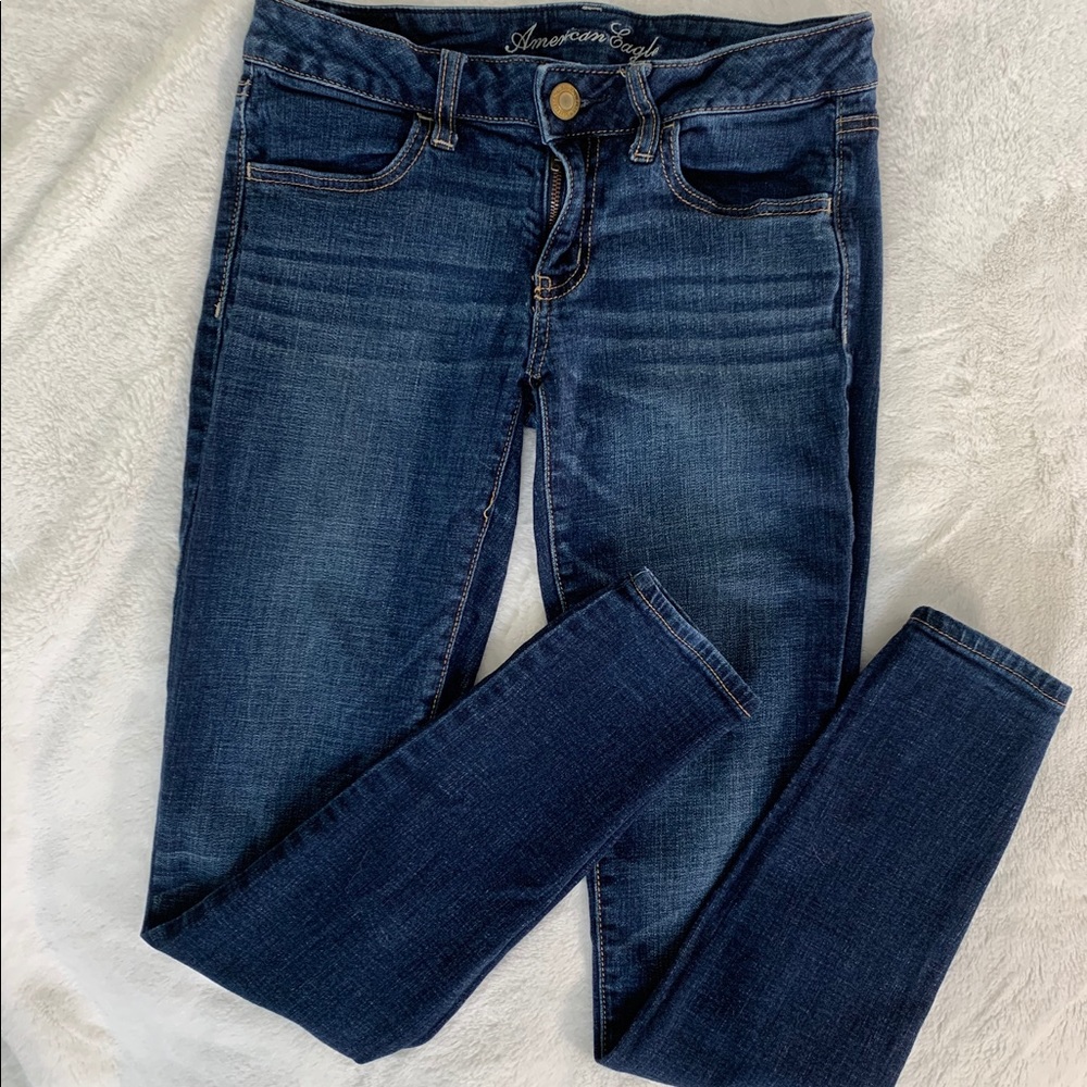 ❌SOLD❌American Eagle Jeans. Super Stretch! 6 long
